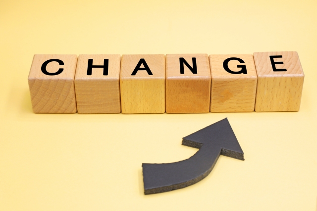 転職してアイリストになるには？｜転職の実態を解説