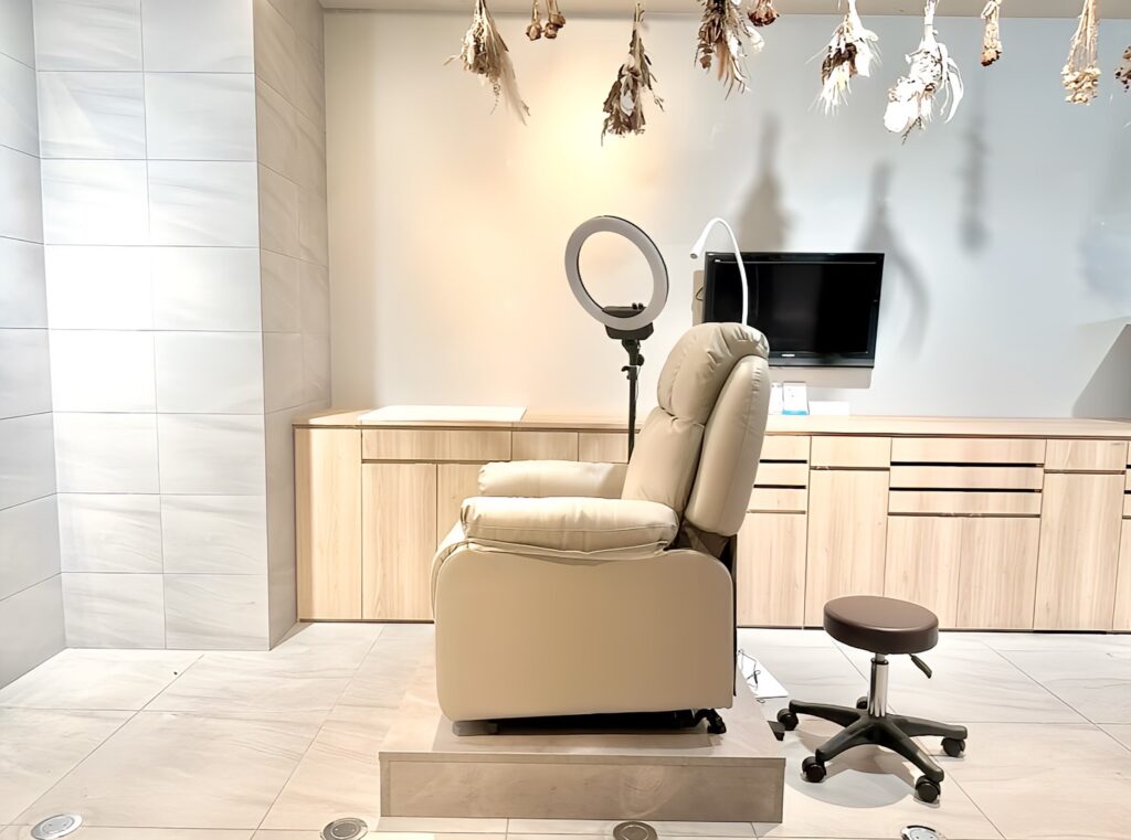 ネイリストの歩合制とは？平均年収や給料の上げ方についても解説！