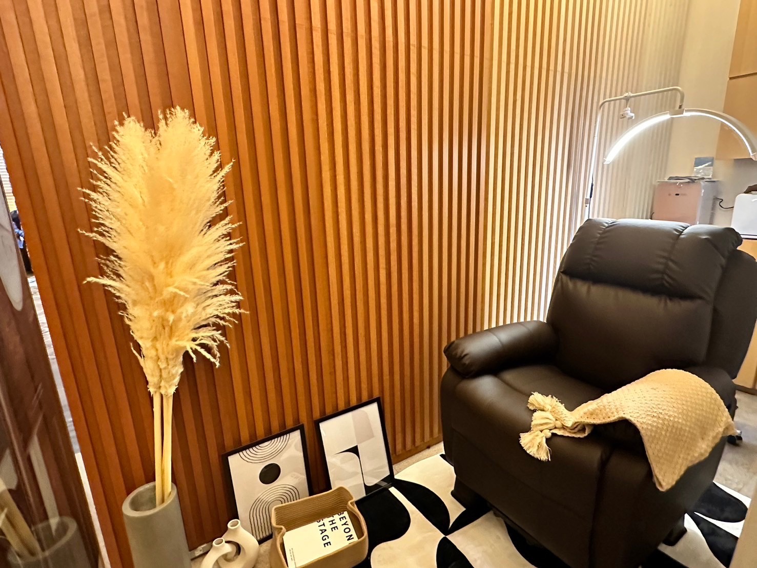 ネイルサロンの有料の集客方法